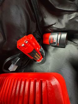 Milwaukee batteries m12 and charger