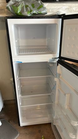 Mini fridge