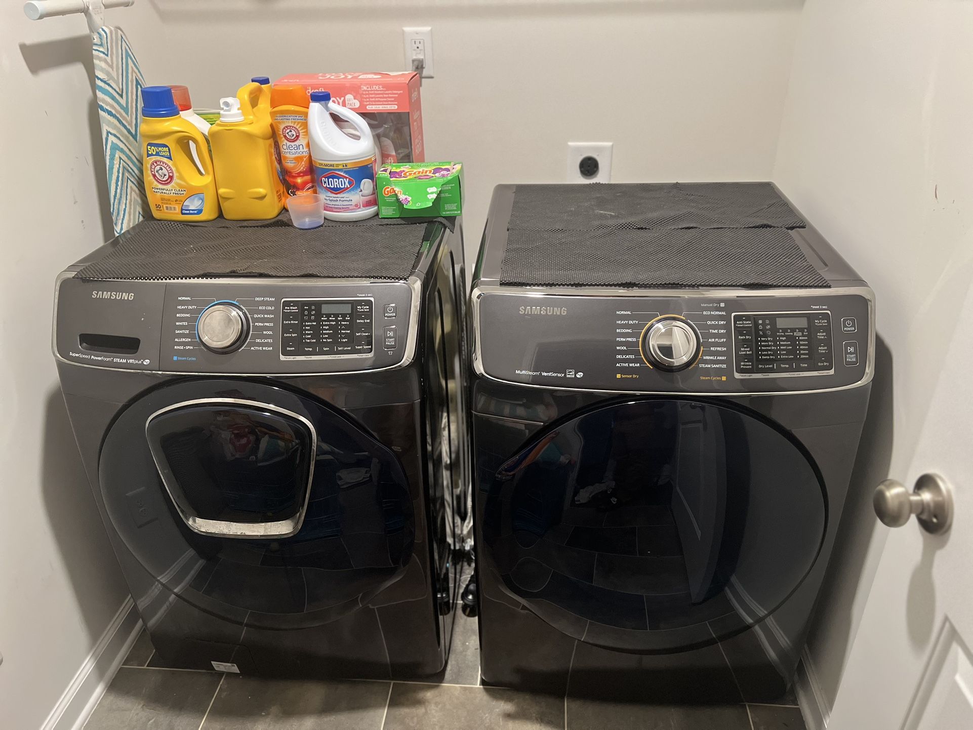 Samsung Washer & Dryer Set (Electric)