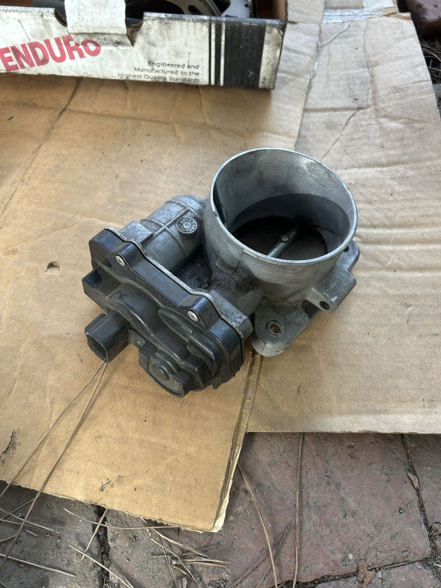 Max force throttle body