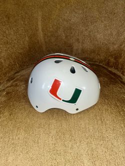 Miami Hurricanes Casco 