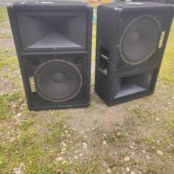 Yamaha Speakers, SM12IV