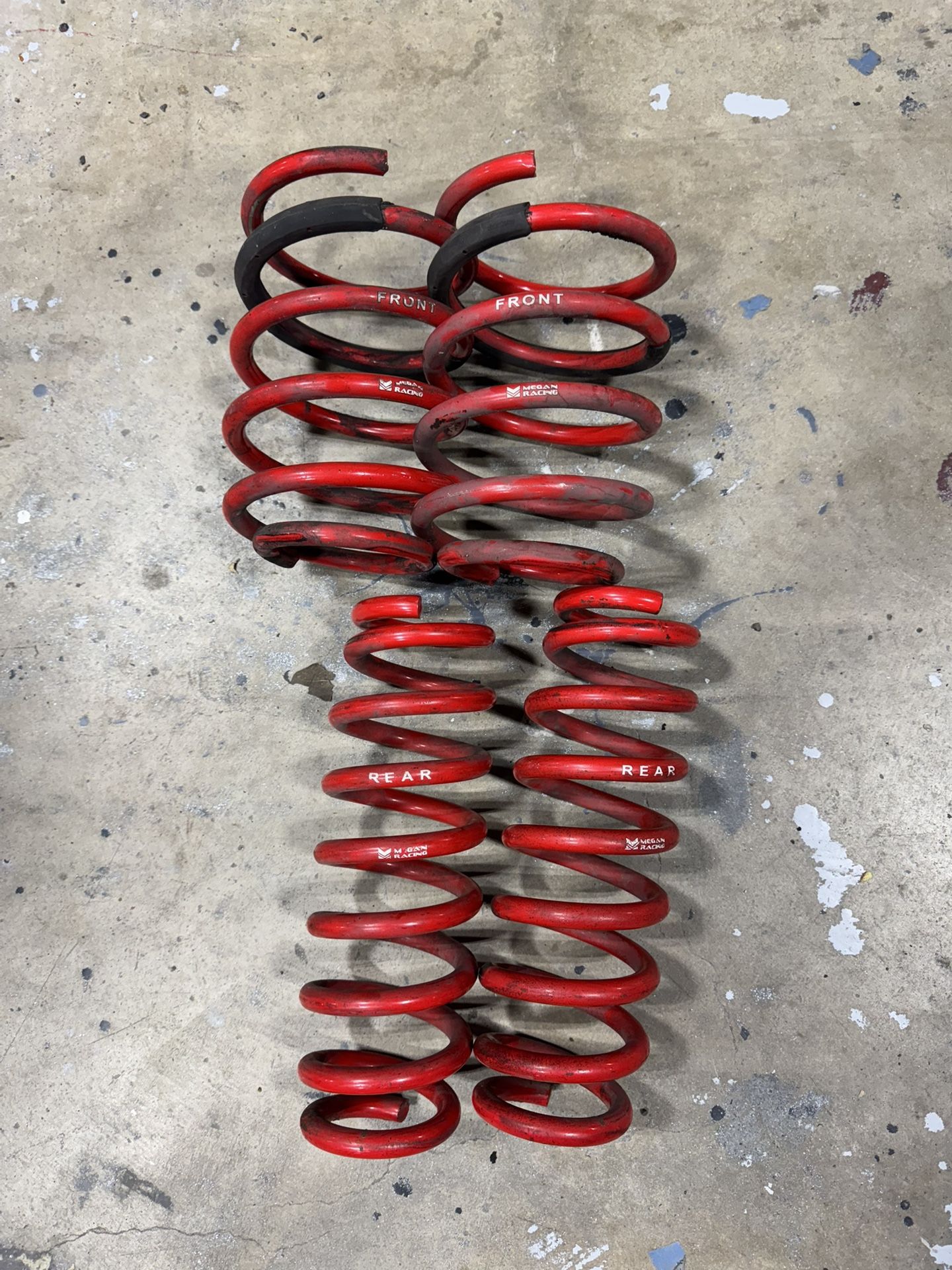 Megan Racing (Lowering Springs)