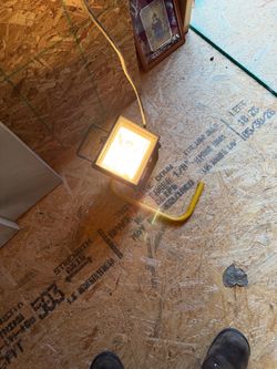 Portable Work Flood Light
