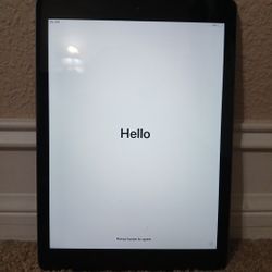 Apple iPad 5th Gen (A1823) 32GB Wi-Fi + Cellular – Verizon