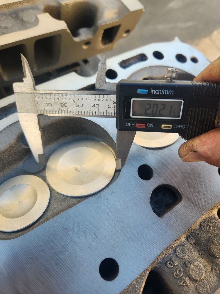 Sbc 462 Double Hump Heads for Sale in Riverside, CA OfferUp