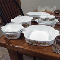 Vintage Pyrex Casserole Dish 3-pc Set with Lids