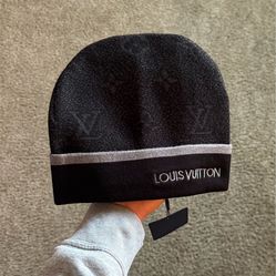 Lv Beanie