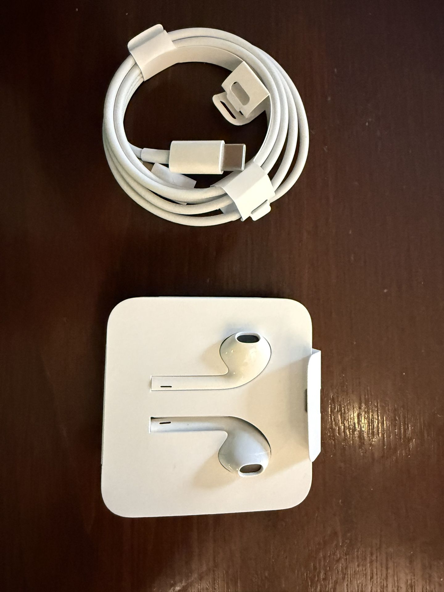 Apple Earbuds Wired + Charging Cable $10