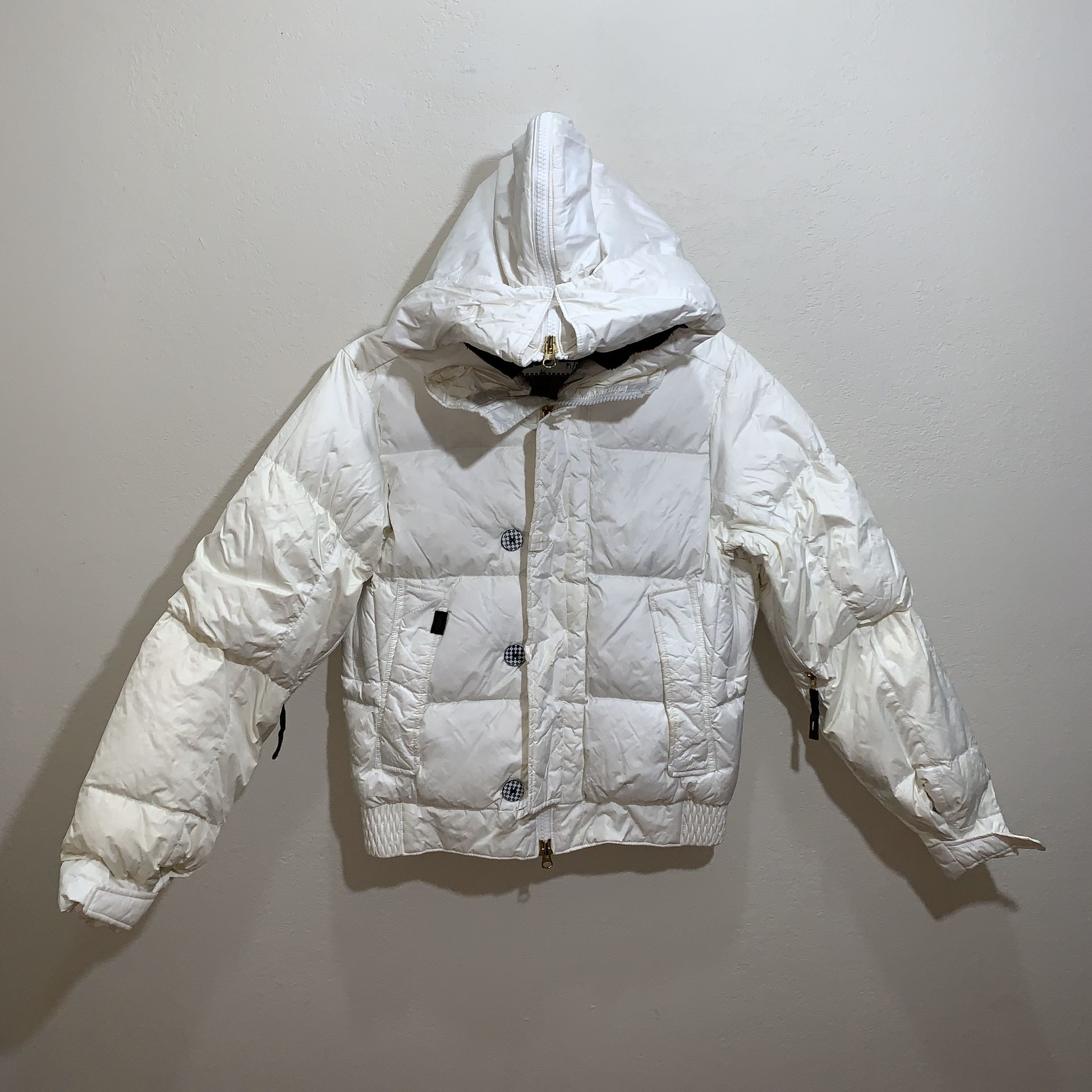 Vans white puffy jacket women’s Sz M hood