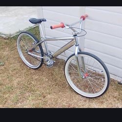 24" Diamondback mid 90s model