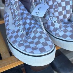 Name brand Shoes, Air Max, Vans, Yeezy