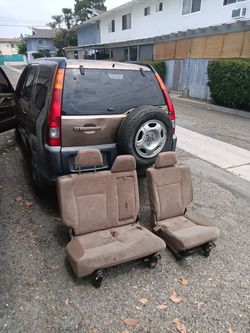 Crv rear seats Honda