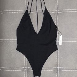 New FOREVER 21 Bodysuit Medium Plunging Seamless Caged Back Cord Straps Black 