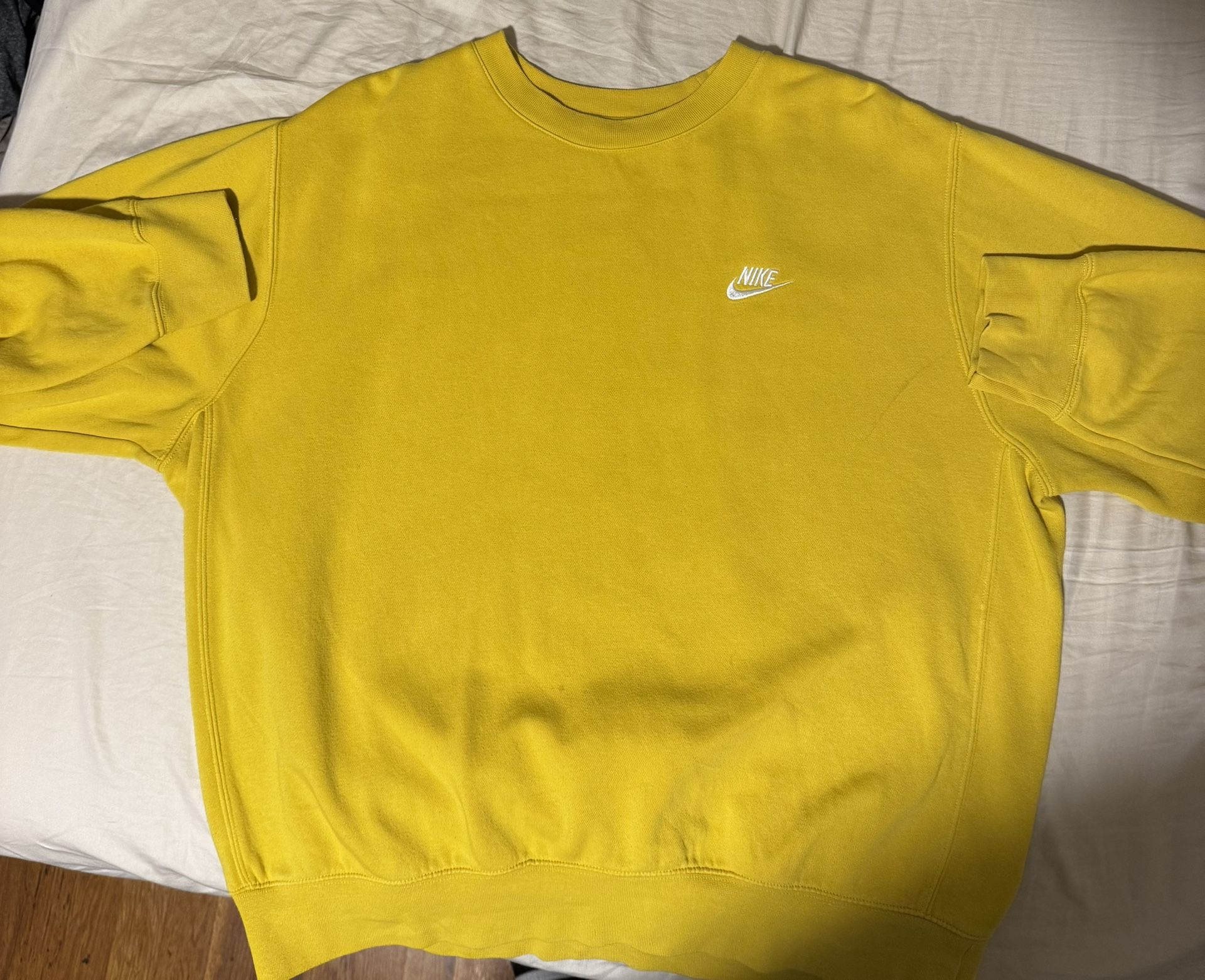 nike sweater