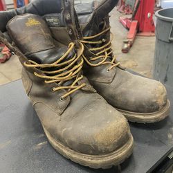 Chippewa logger boots ST