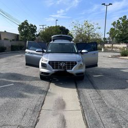 2023 Hyundai Venue 