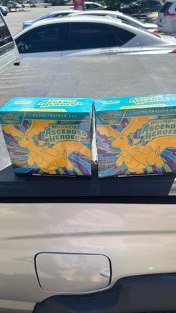 Ascended Hero’s elite Trainer Box