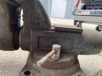 Wilton made in the USA bench vice, 6 1/2 inch jaw