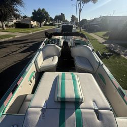 21’ Sleekcraft V Bottom 