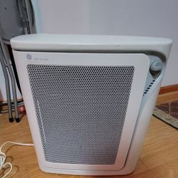 GE HEPA air purifier in great condition