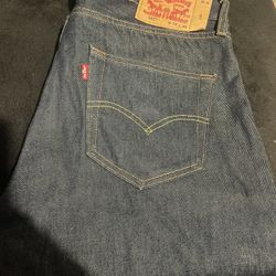 Blue Levi’s 501