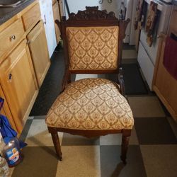 ANTIQUE EASTLAKE PARLOR CHAIR 
