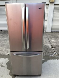 Lg refrigerator 29” wide