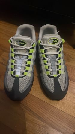 Nike Air Max 95 Neon Yellow Sneakers