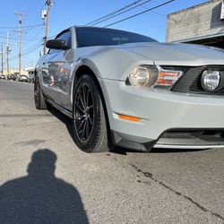 2012 Ford Mustang