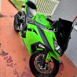 2014 Kawasaki Ninja ABS300