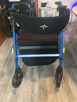 waking chair with seat