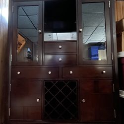 Broyhill Northern Lights China Cabinet 