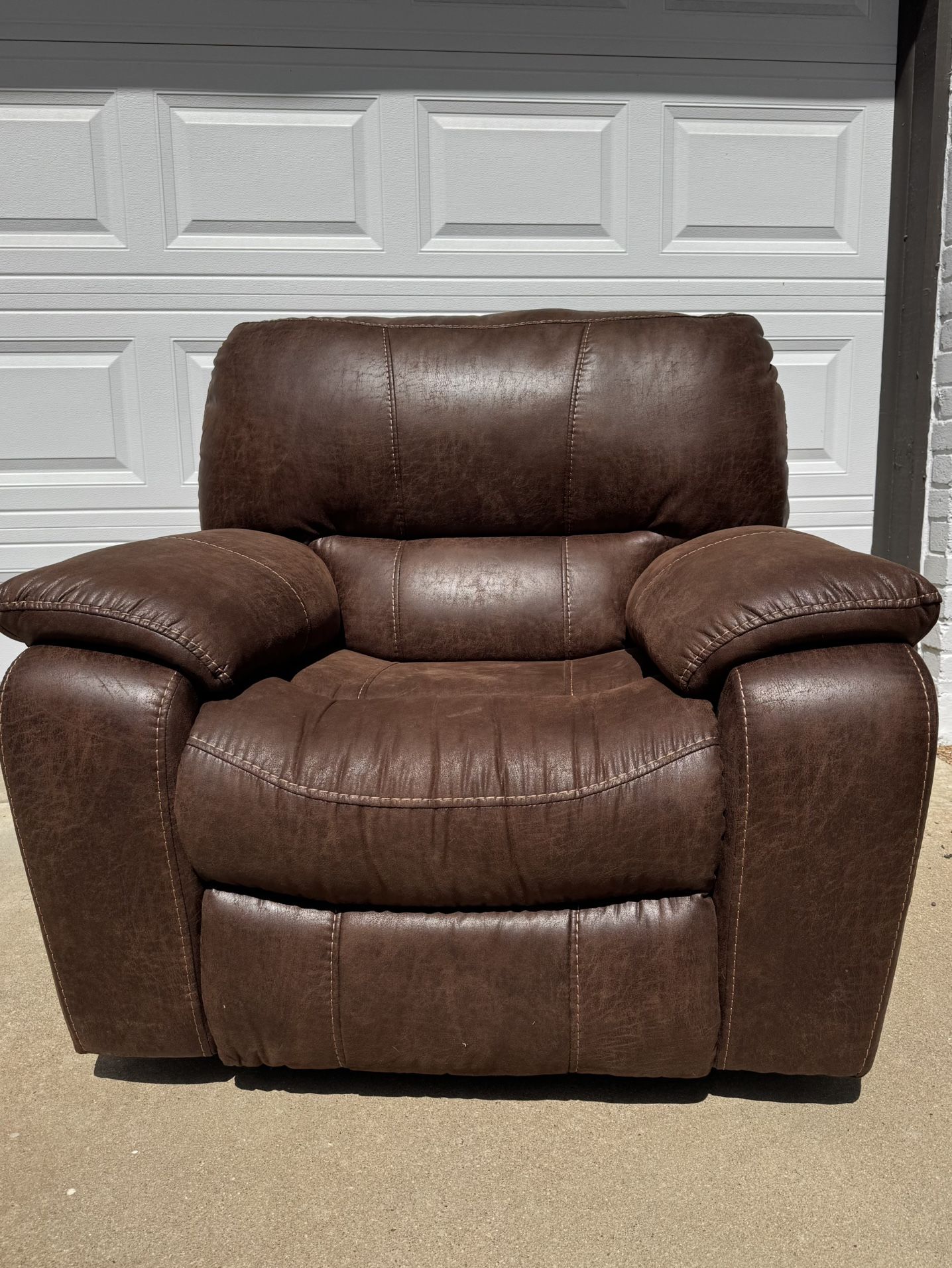 Leather Recliner Chair