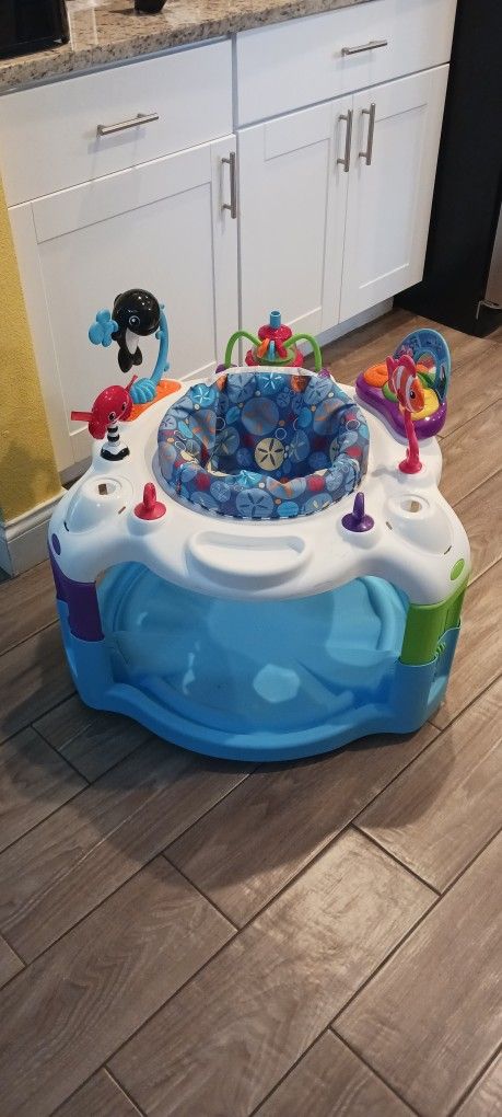 Baby Einstein Rhythm of The Reef Activity Saucer
