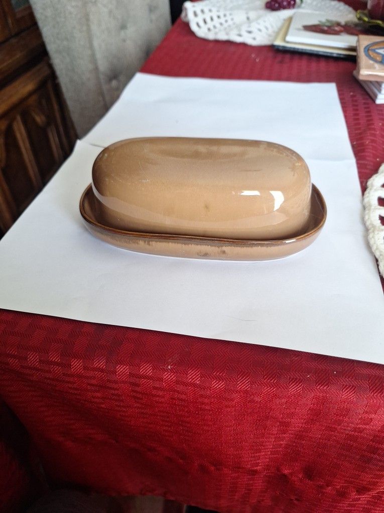 Santo Brown Stoneware Covered Butter Dish Base And Cover