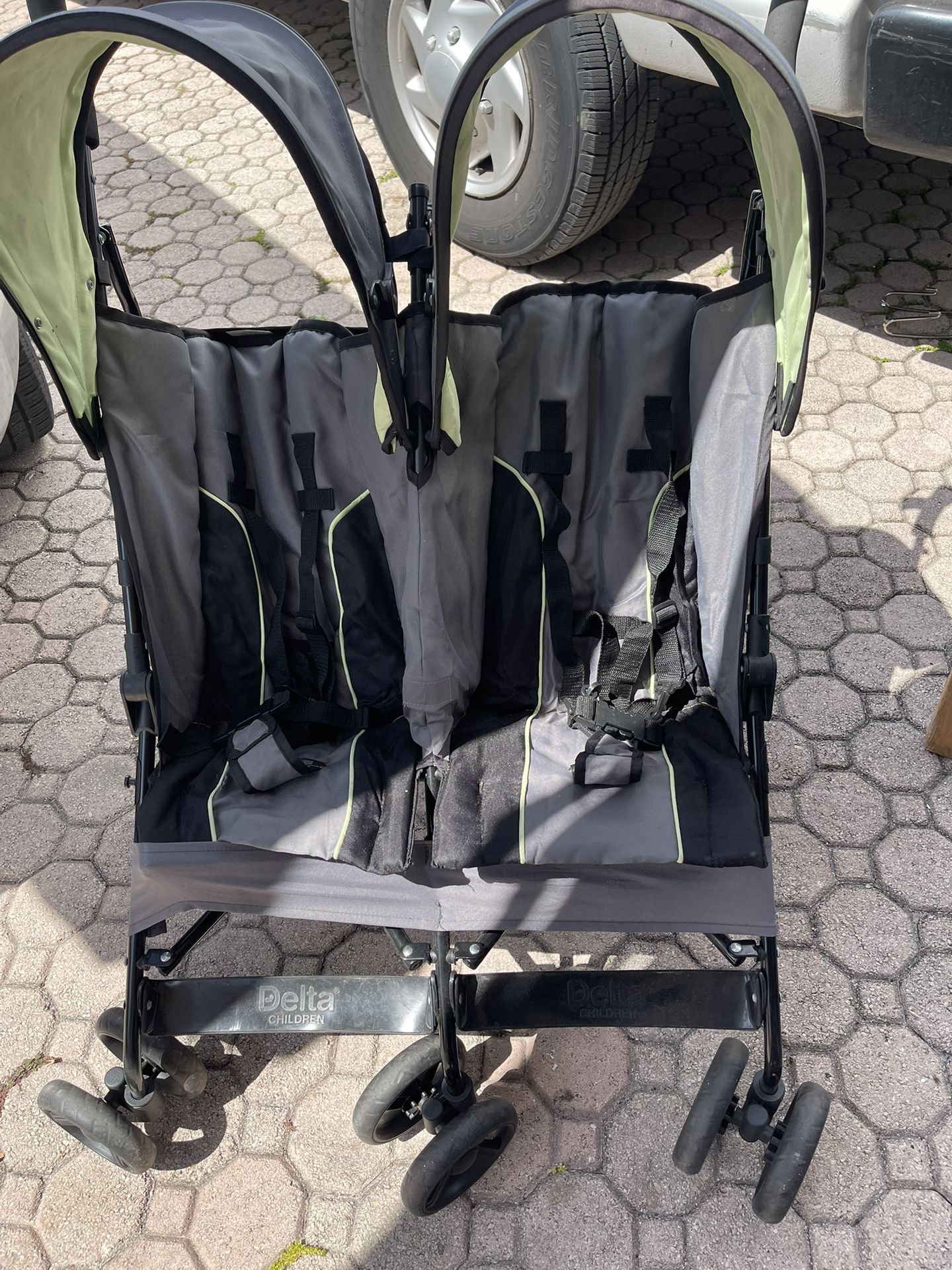 Delta Children Double Stroller Used But Good Condition $20 Firm On Price