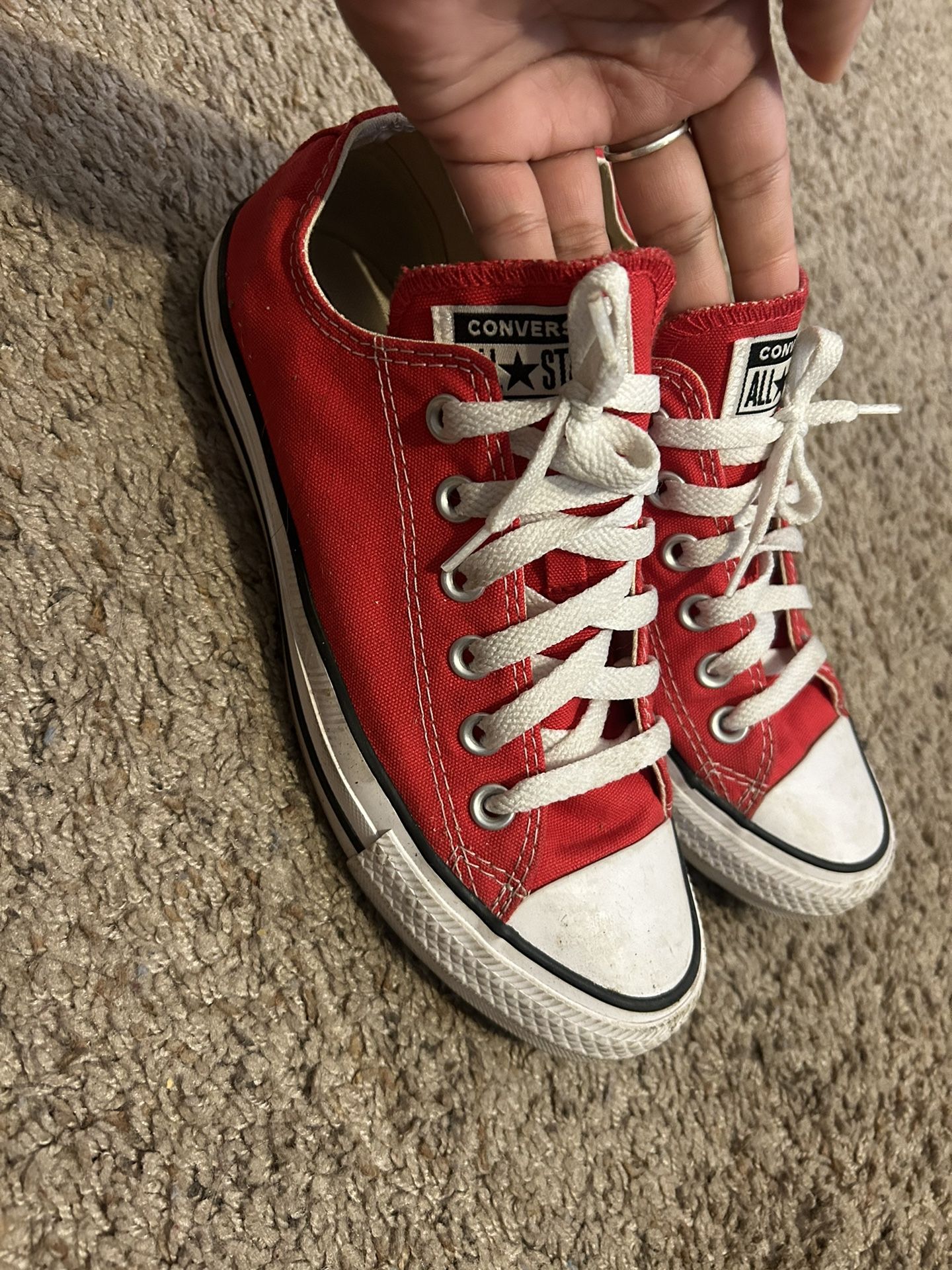 Red Converse 7 Women’s