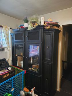 Heavy duty display case FREE