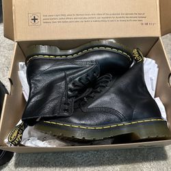 Dr Martens Boots 