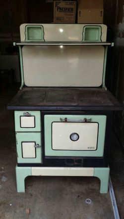 Montag wood cook stove for Sale in Cottage Grove, OR - OfferUp