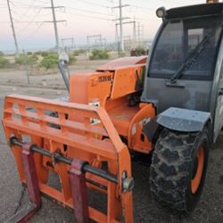 2015 Xtreme XR5919 Reach Forklift