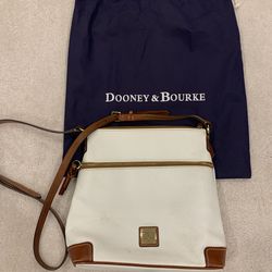 Dooney And Burke White Leather Purse