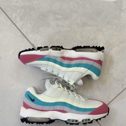 Nike Air Max ‘95 Golf Size 9