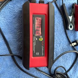 Battery Charger 