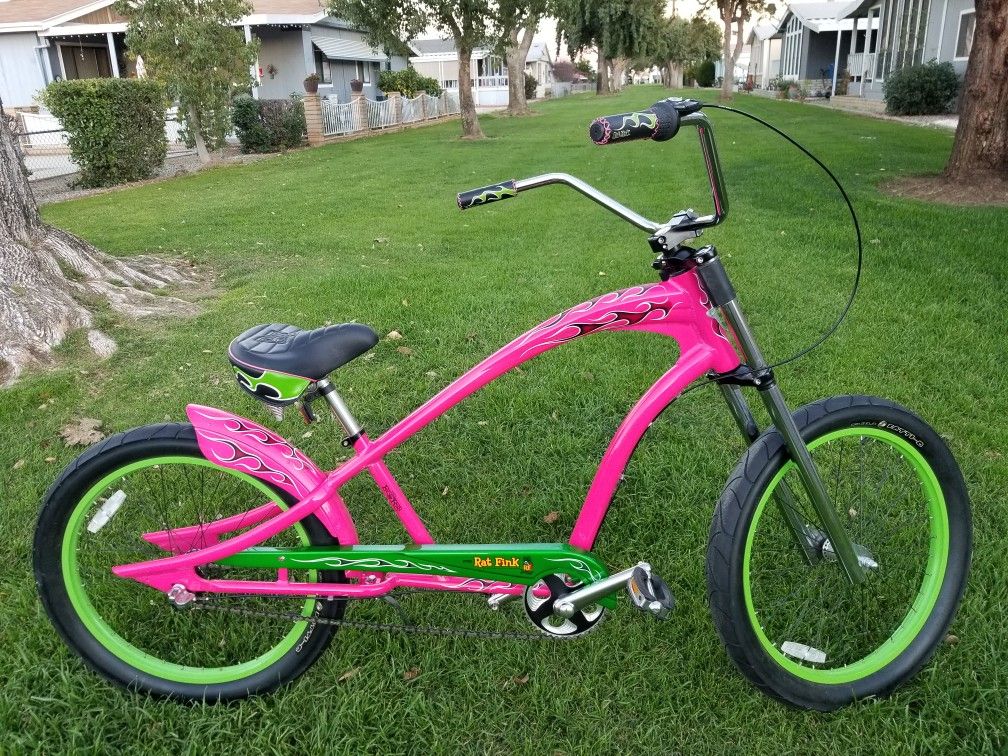 Amazing Hot Pink with Flames!!! The Very Elusive Ed Roth's Electra "PINK FINK!!!" Very Rare!!! In Like New Condition!!! 3 Speed Cruiser!!! Must See!!!