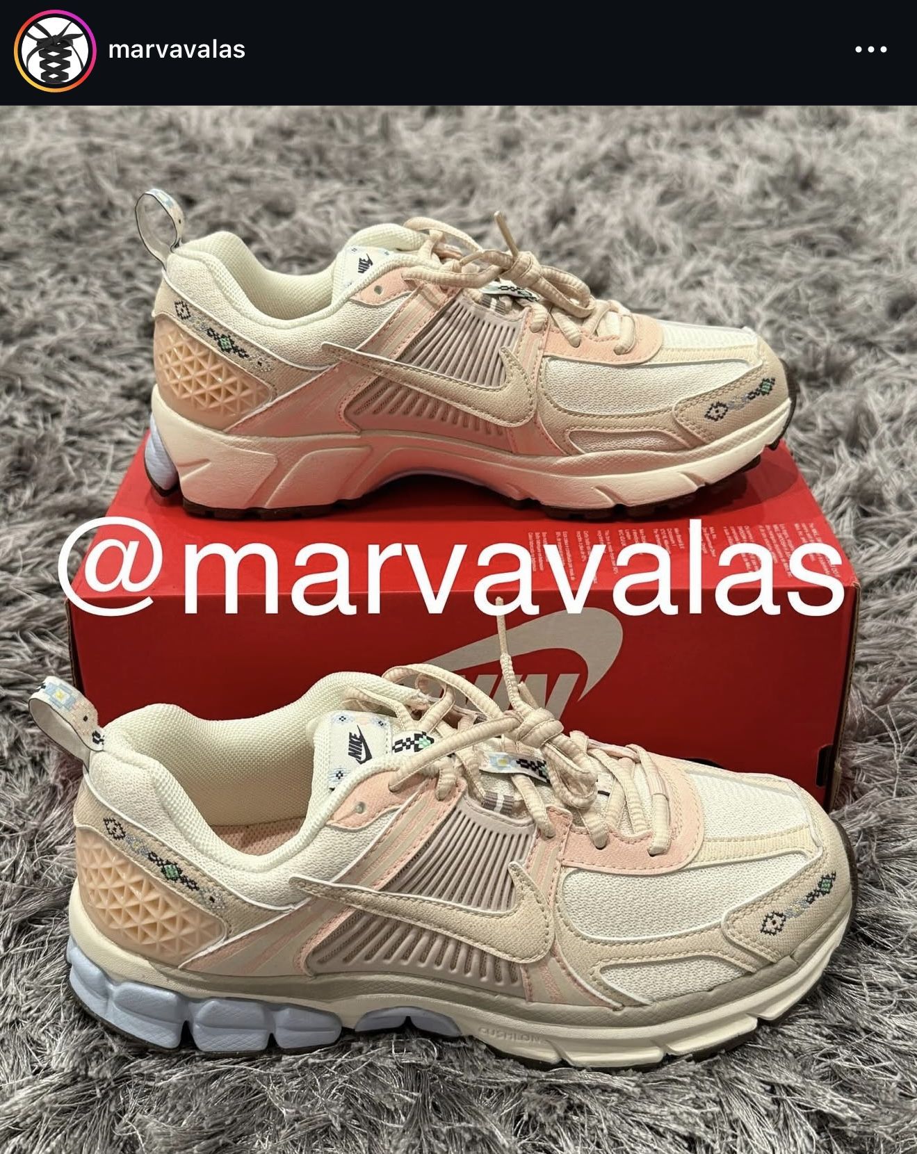 Nike Zoom Vomero 5 Soft Pearl. Womens 8.5