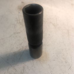 1 MAC 3/8 Drive 5/8 Deep 6 Point Impact Swivel Used In Great Condition 25 Dollars 