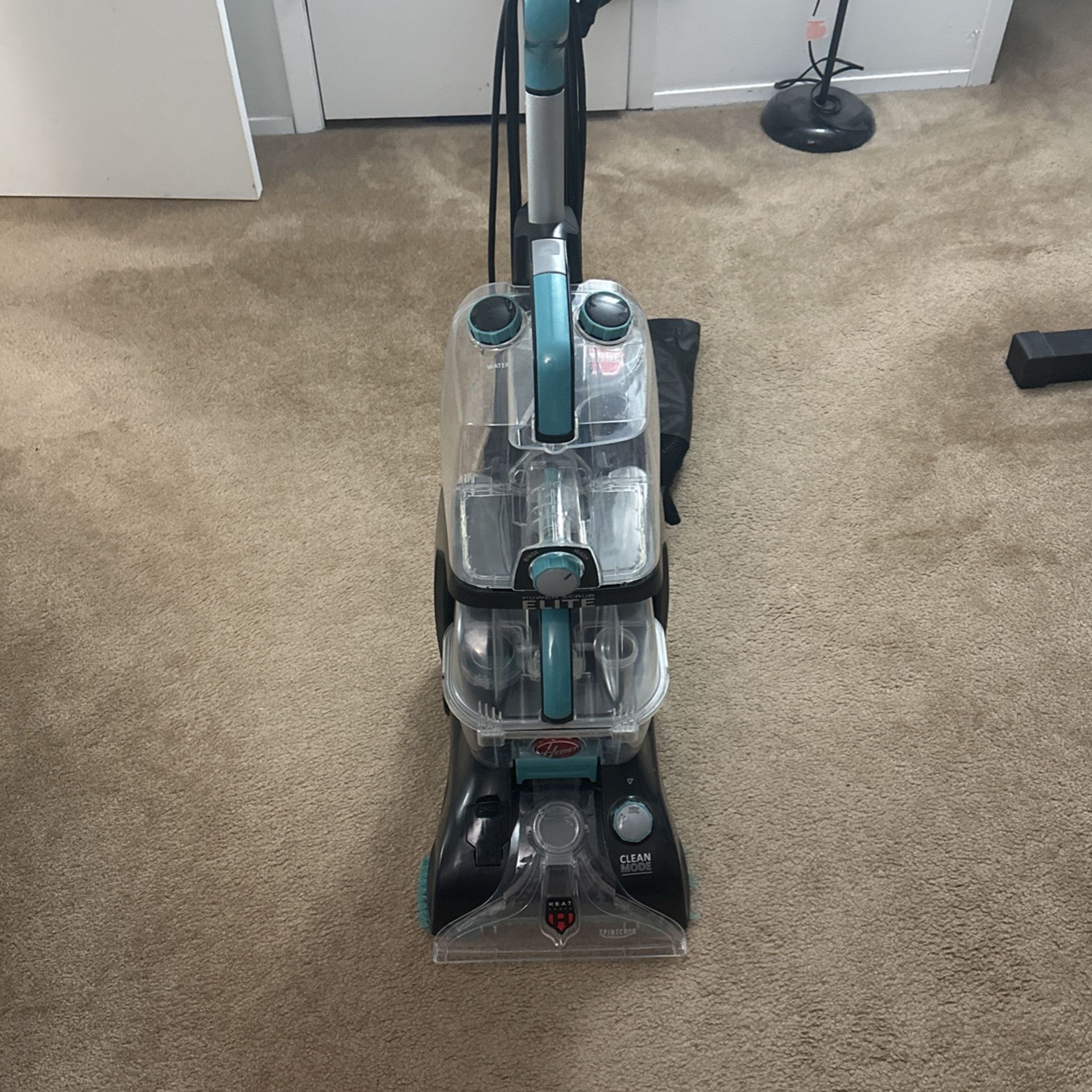 Hoover Power Scrub Elite