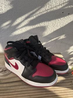 Nike Air Jordan Big Kids Size 6